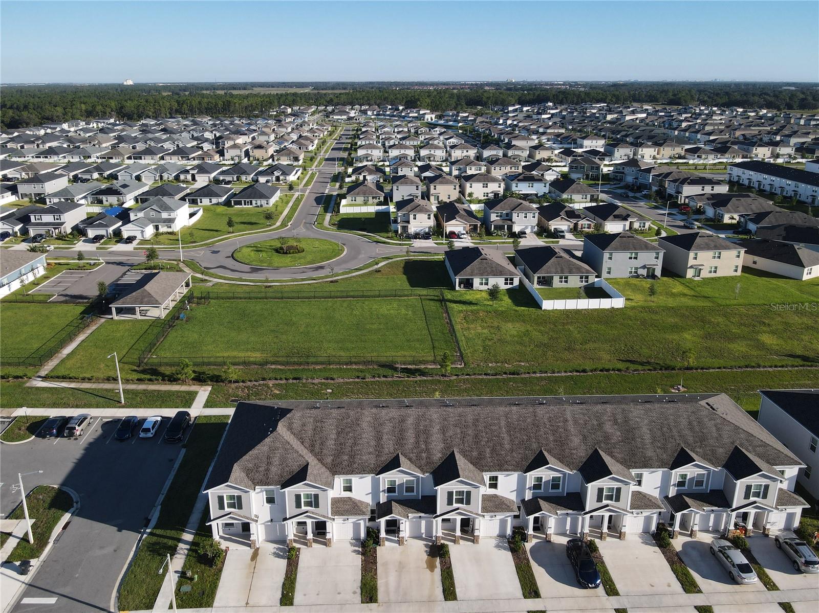 Image 3 of 55 For 3189 Laurent Loop