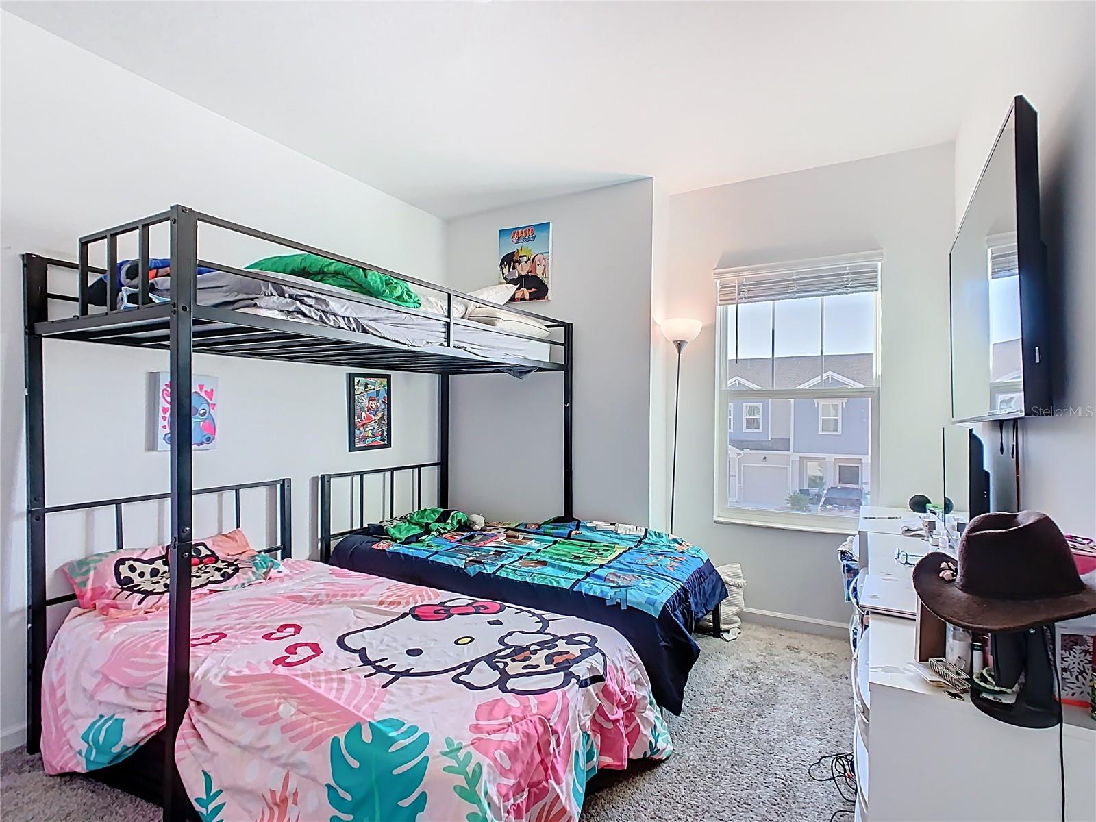 Image 42 of 55 For 3189 Laurent Loop