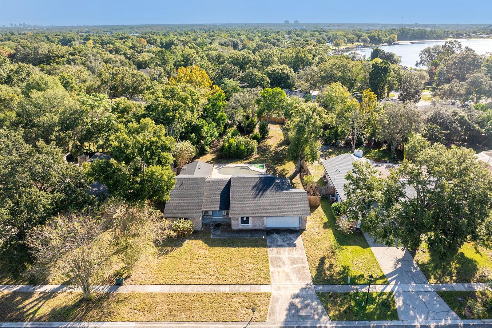 Image 21 of 23 For 5701 Pitch Pine Drive