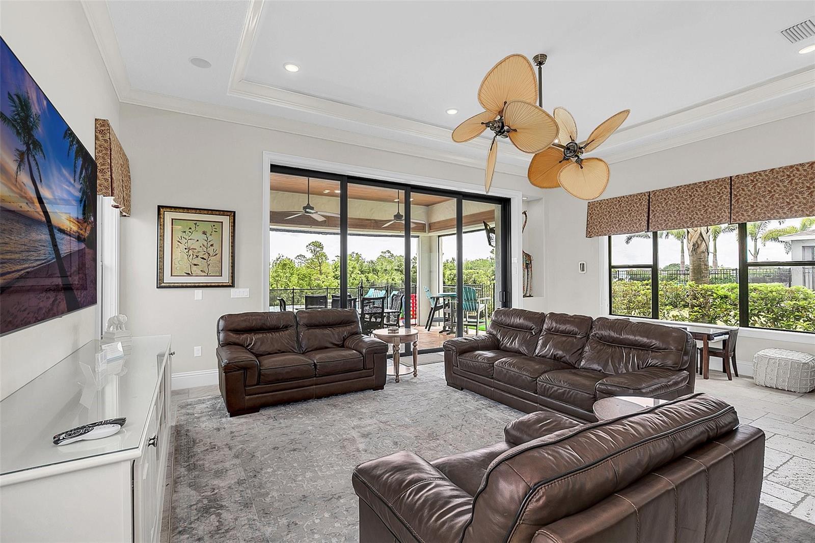 Image 10 of 51 For 735 Golden Bear Drive