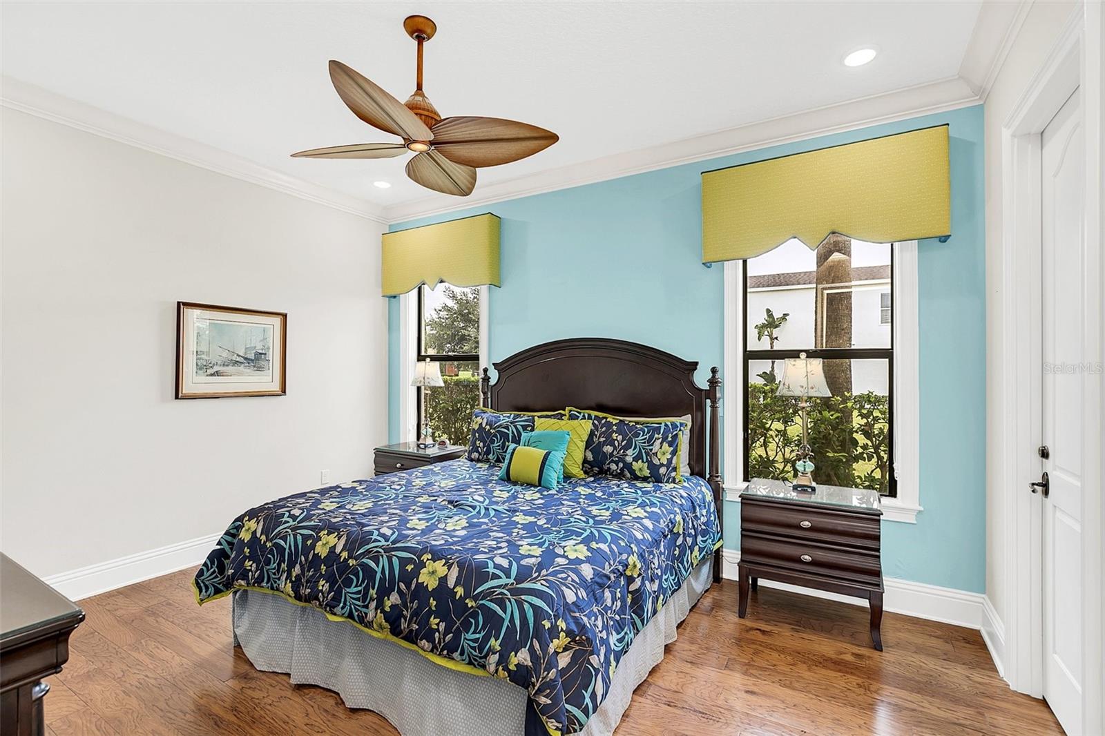 Image 11 of 51 For 735 Golden Bear Drive