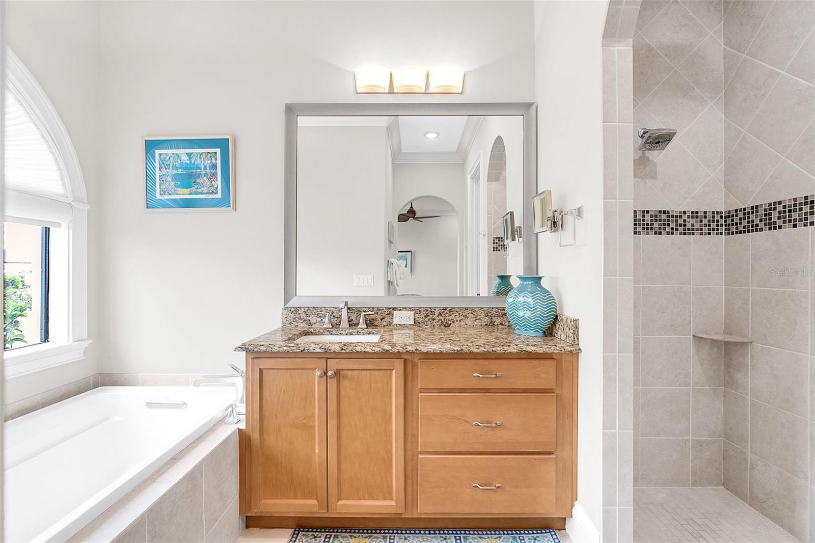 Image 13 of 51 For 735 Golden Bear Drive