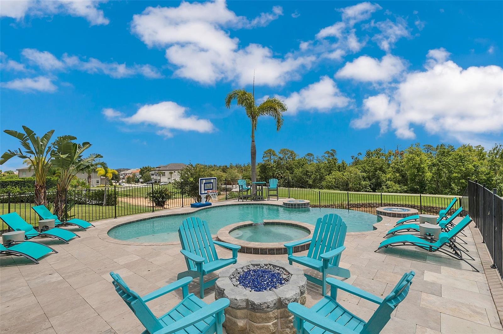 Image 19 of 51 For 735 Golden Bear Drive