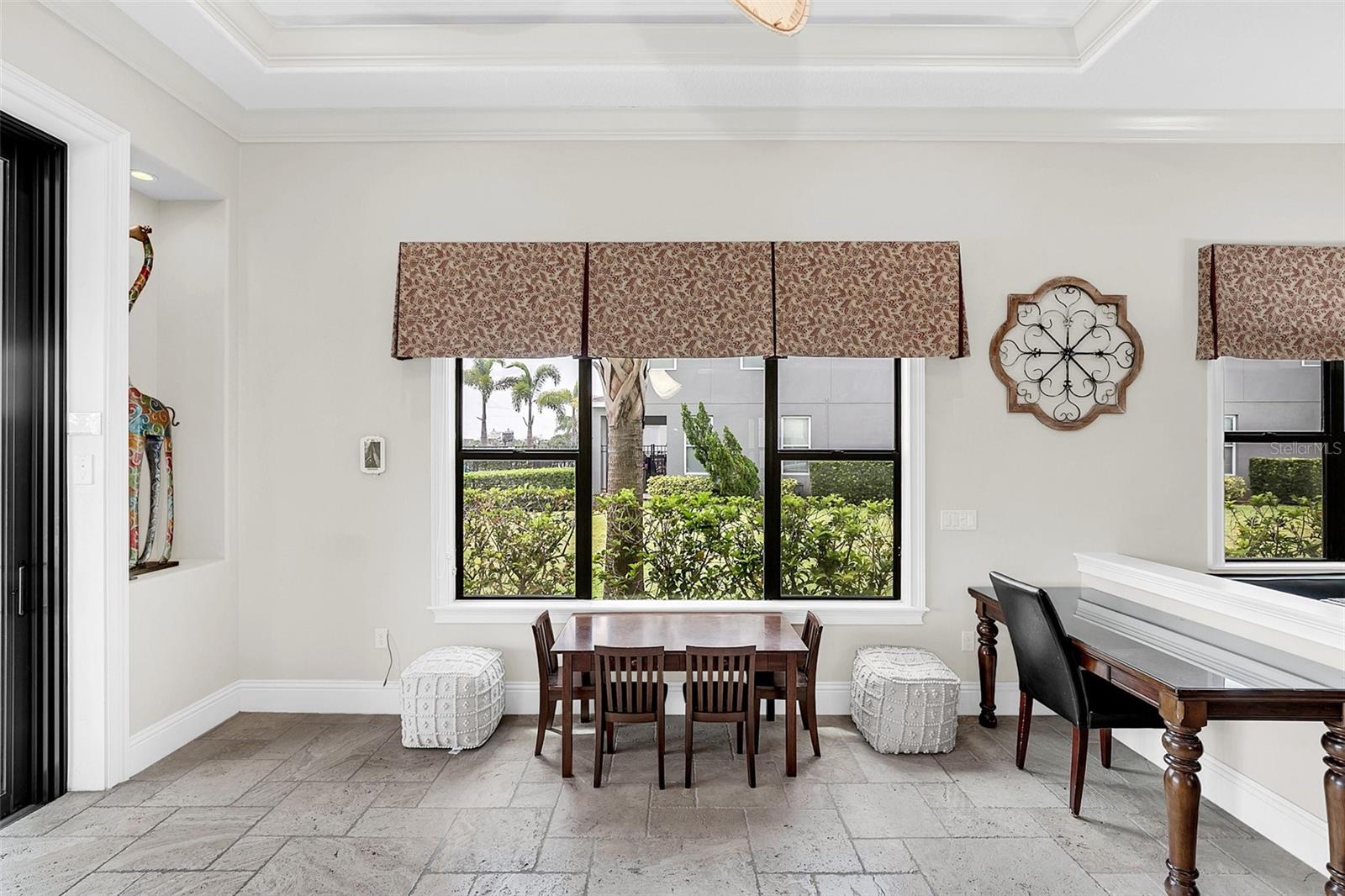 Image 7 of 51 For 735 Golden Bear Drive