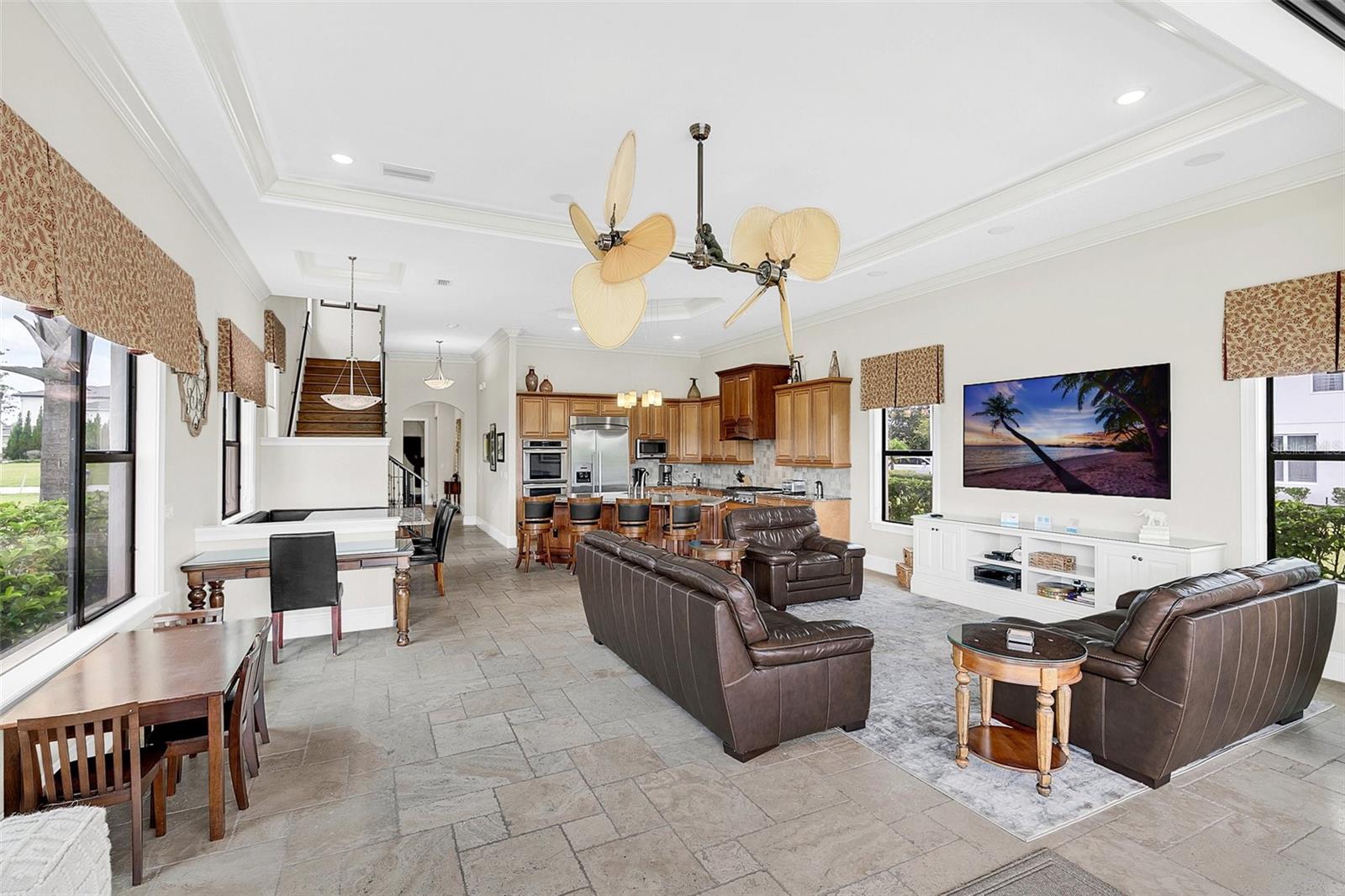 Image 8 of 51 For 735 Golden Bear Drive