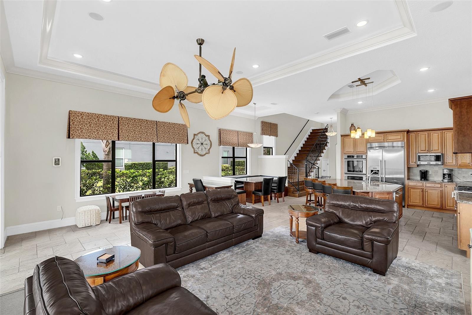 Image 9 of 51 For 735 Golden Bear Drive