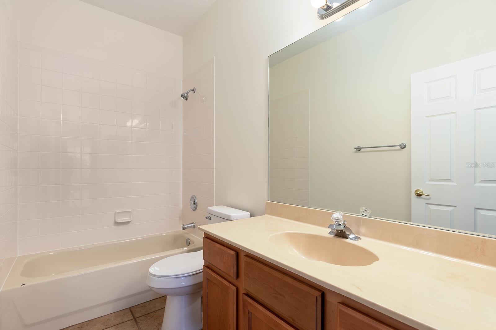 Image 21 of 36 For 6368 Sedona Leaf Court