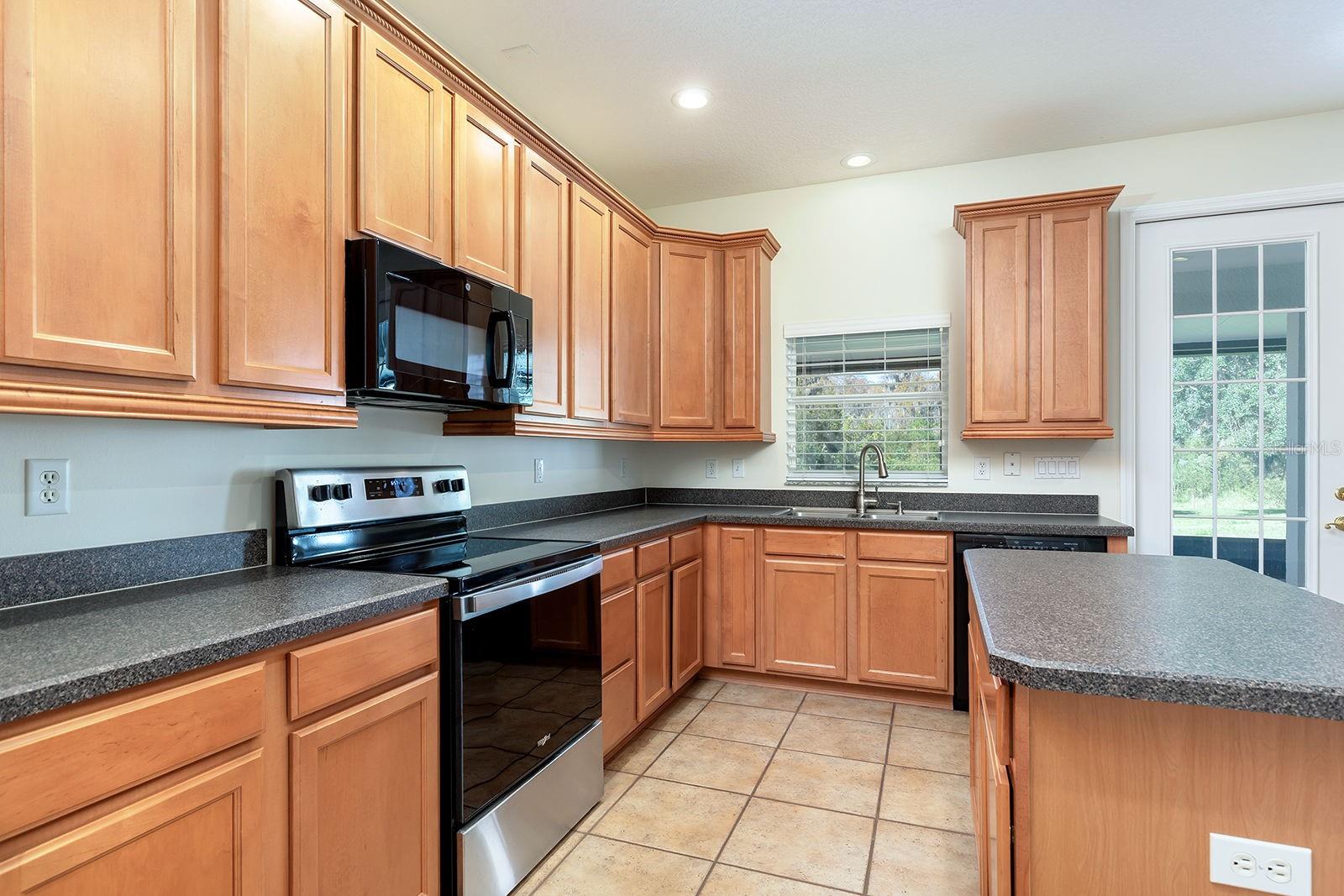 Image 9 of 36 For 6368 Sedona Leaf Court