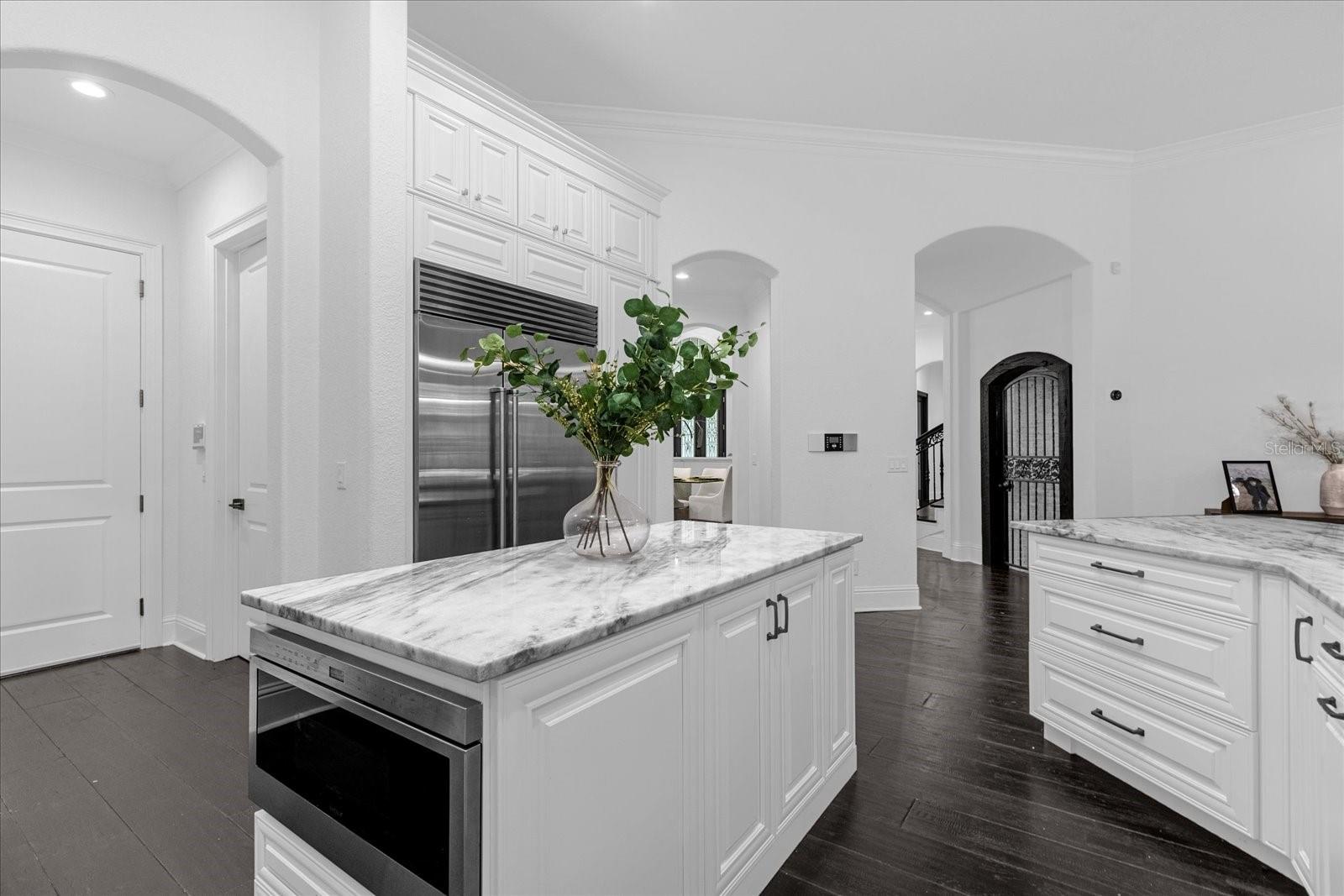 Image 22 of 68 For 6030 Greatwater Drive