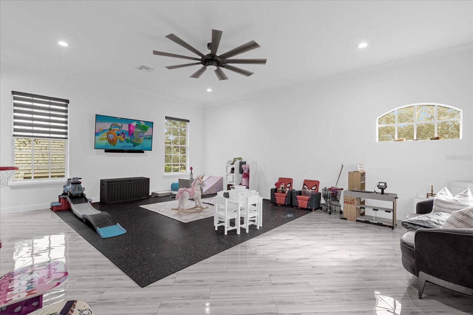 Image 55 of 68 For 6030 Greatwater Drive