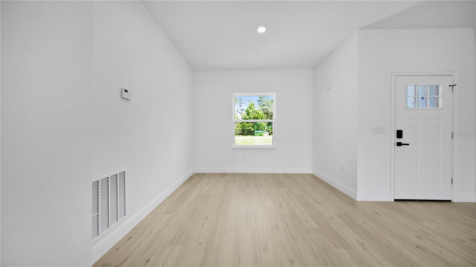 Image 5 of 37 For 4098 Sw 172nd Place