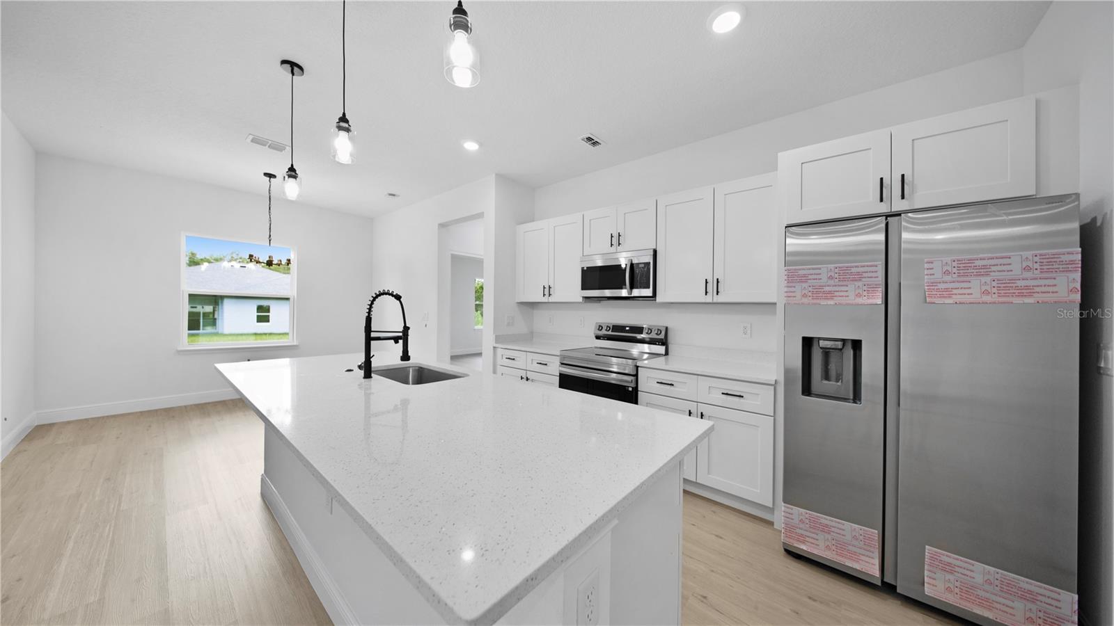 Image 9 of 37 For 4098 Sw 172nd Place