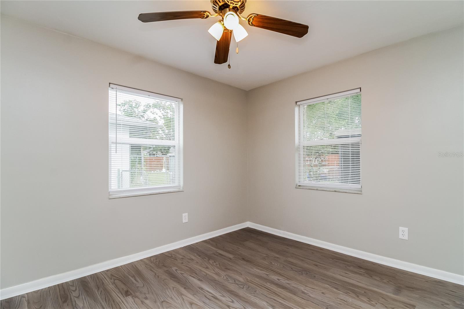 Image 11 of 16 For 2243 Austin Avenue