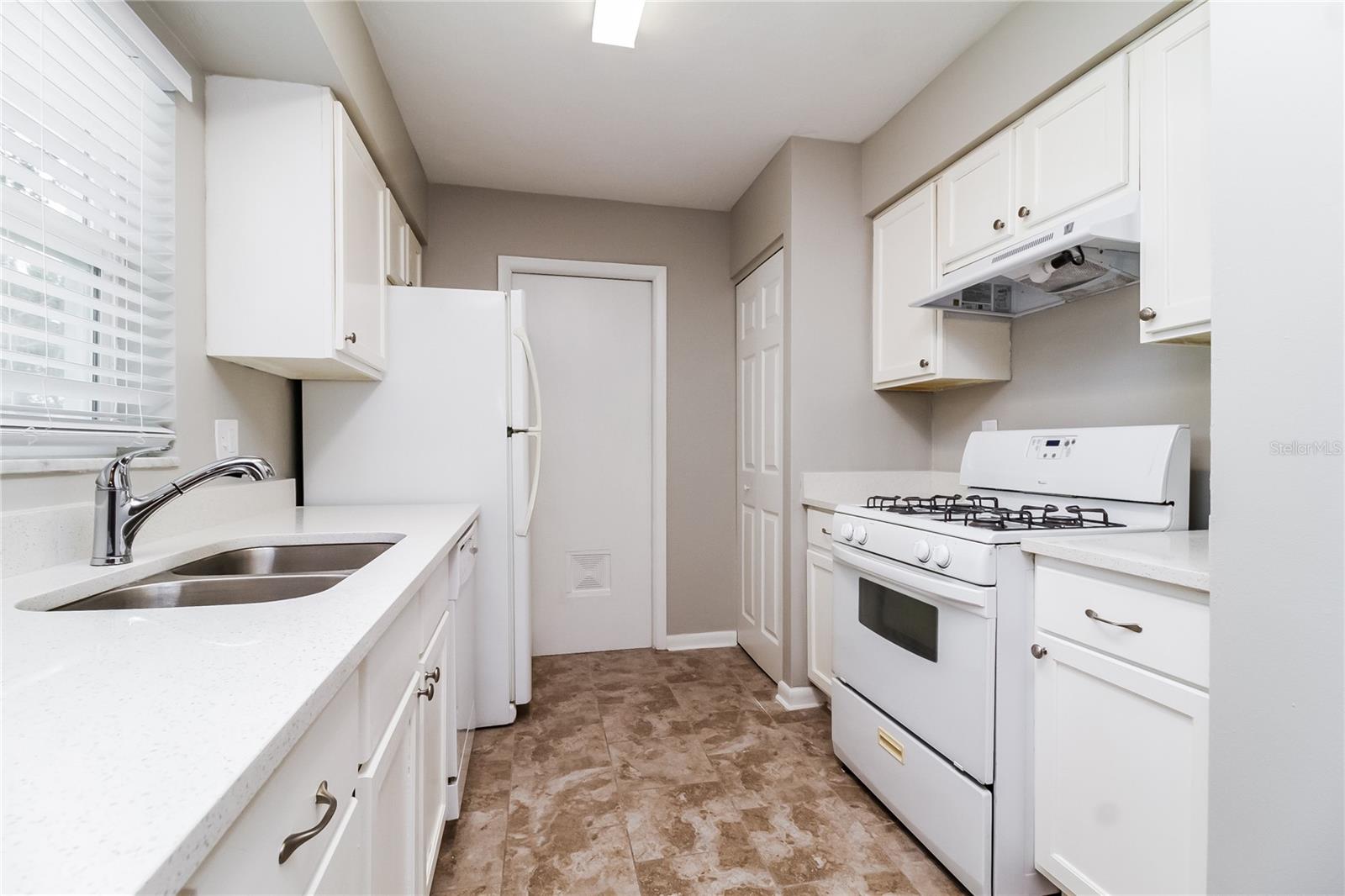 Image 8 of 16 For 2243 Austin Avenue