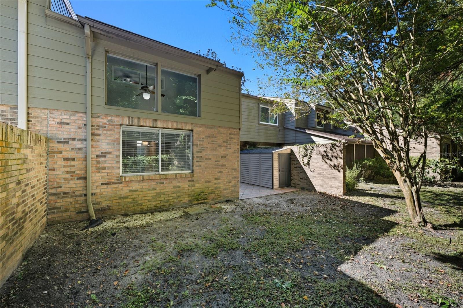 Image 29 of 34 For 525 Oak Haven Drive