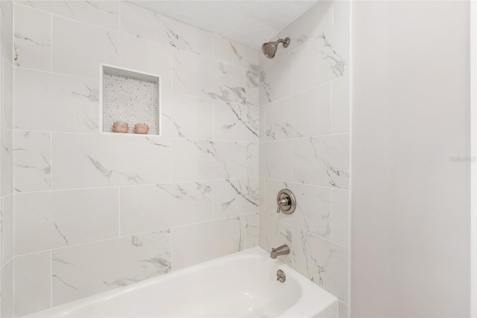 Image 19 of 36 For 737 Sherwood Drive