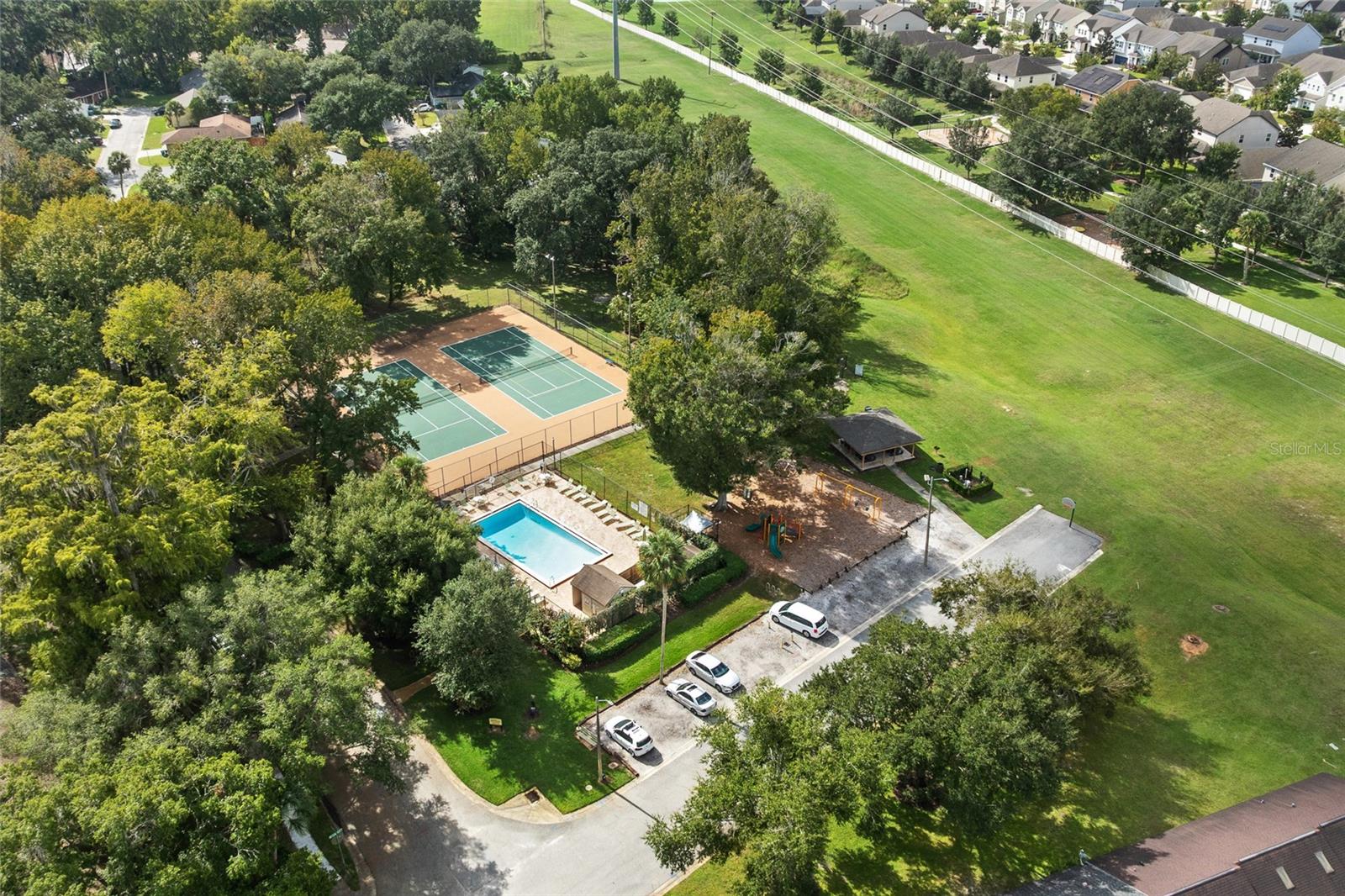 Image 36 of 36 For 737 Sherwood Drive