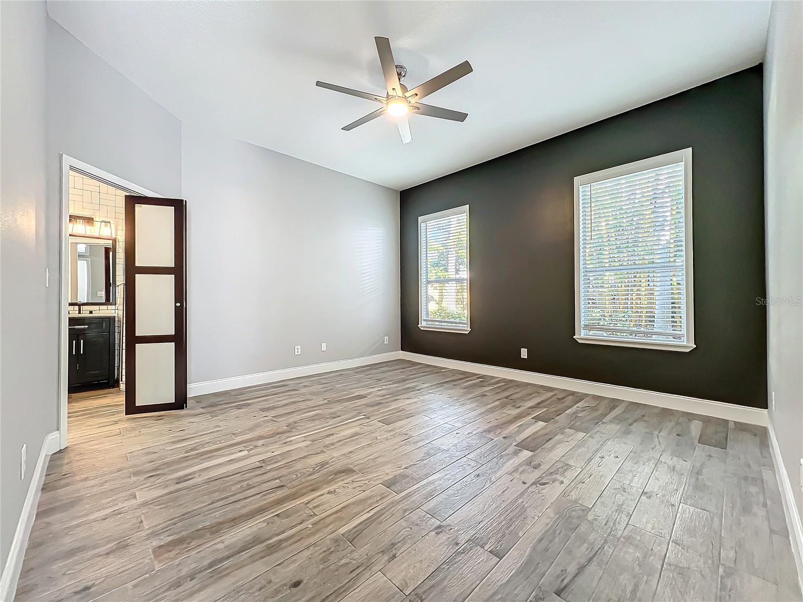 Image 39 of 88 For 427 Summerlin Avenue