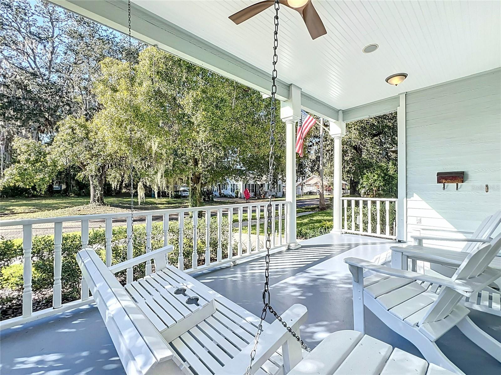 Image 6 of 88 For 427 Summerlin Avenue