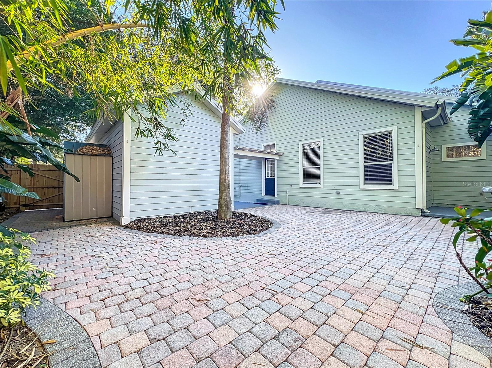 Image 64 of 88 For 427 Summerlin Avenue