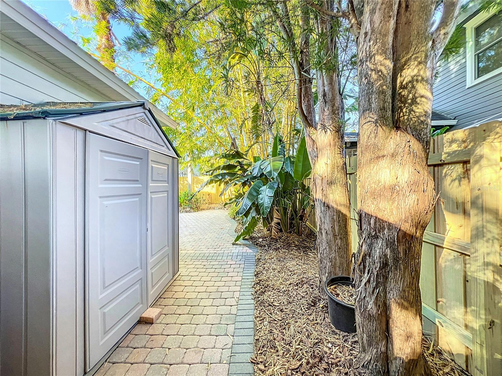 Image 66 of 88 For 427 Summerlin Avenue