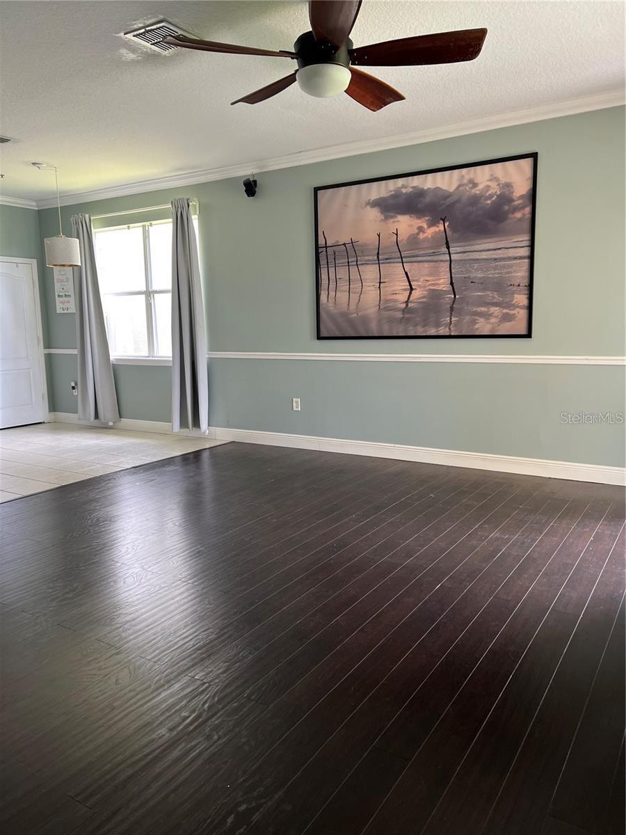 Image 4 of 5 For 10438 Moss Rose Way