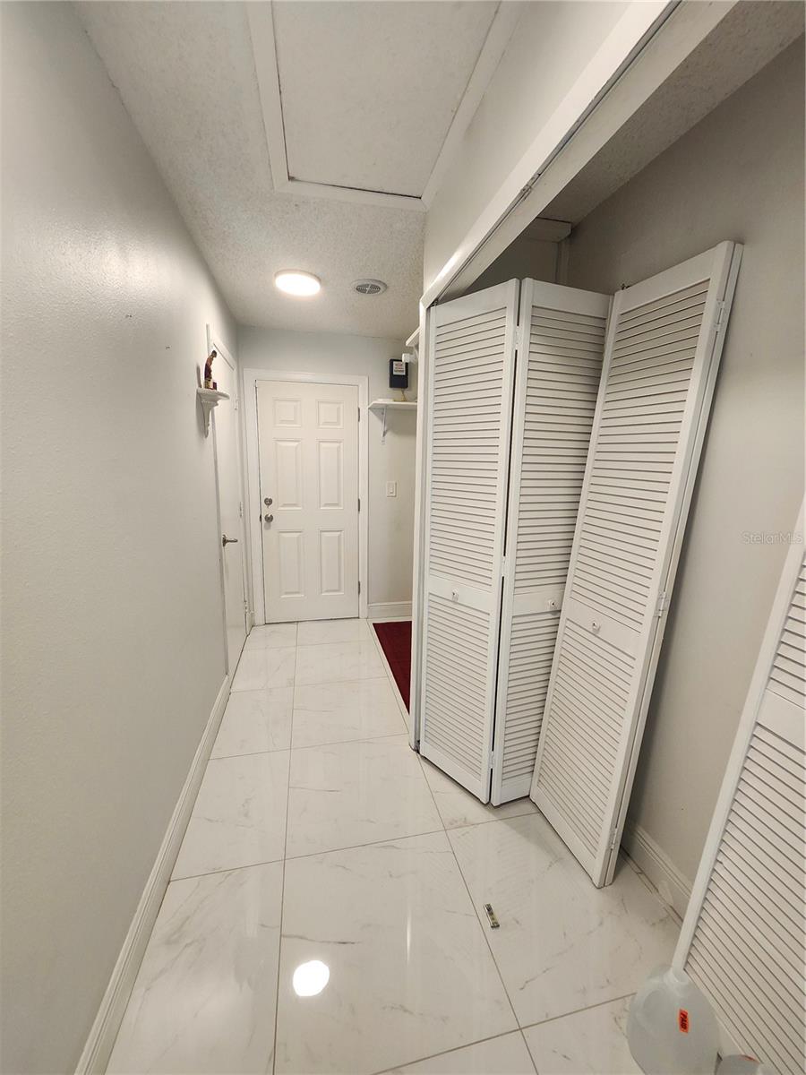 Image 19 of 39 For 610 Dunn Drive