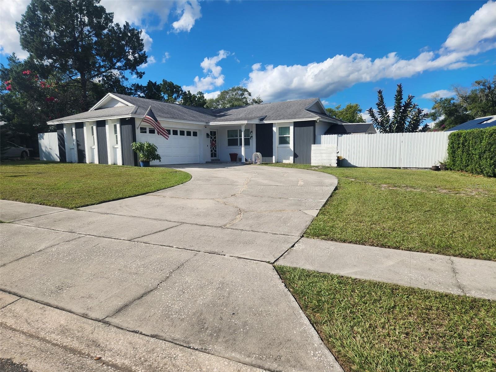 Image 2 of 39 For 610 Dunn Drive