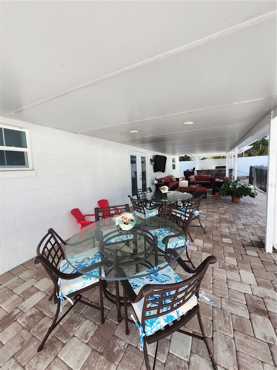 Image 33 of 39 For 610 Dunn Drive