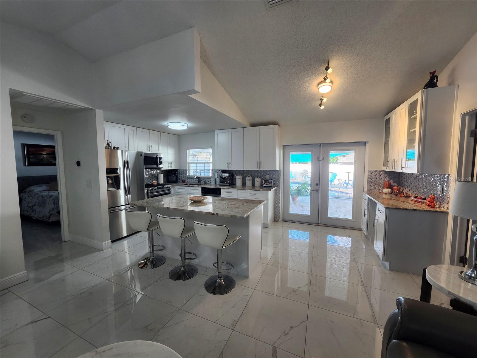Image 6 of 39 For 610 Dunn Drive