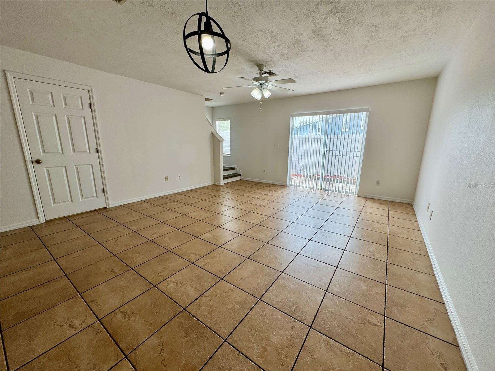 Image 6 of 14 For 12644 Somerset Oaks Street