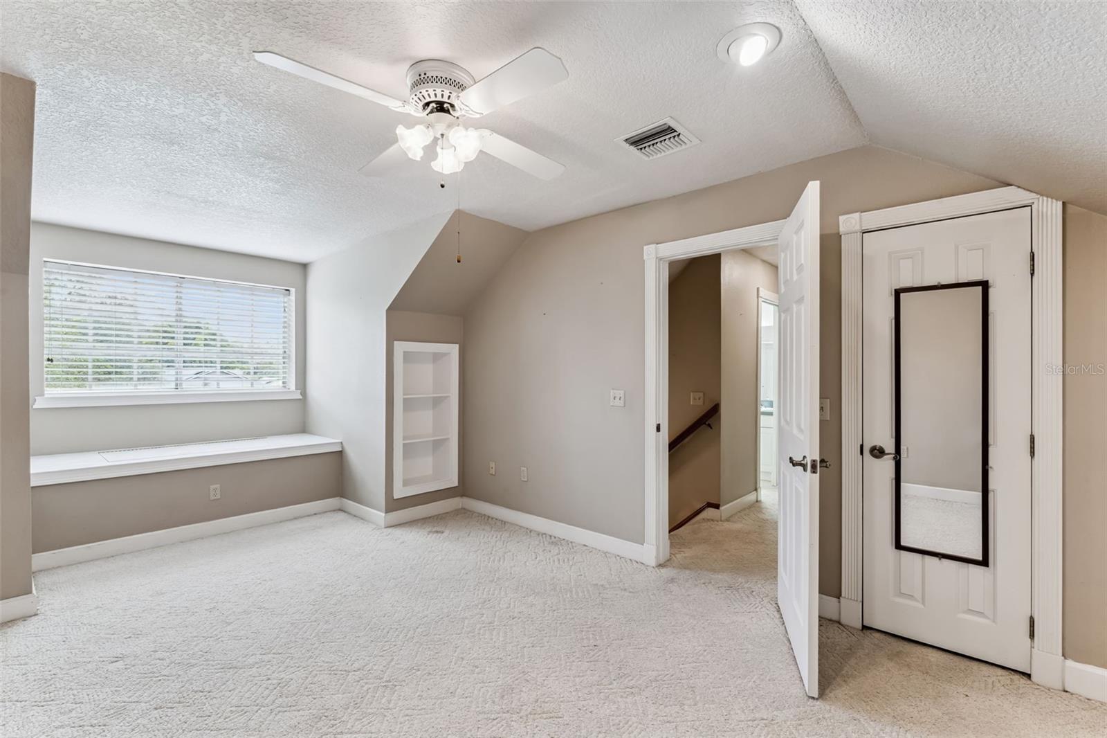 Image 25 of 36 For 1793 Crown Point Woods Circle