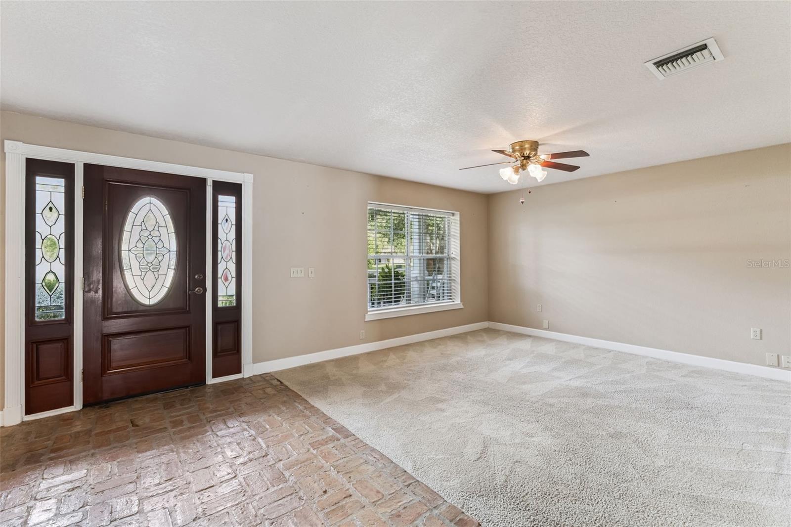 Image 5 of 36 For 1793 Crown Point Woods Circle