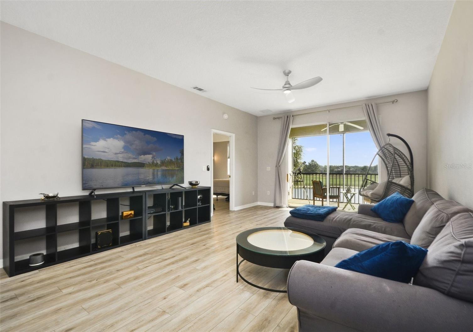 Image 10 of 19 For 9423 Myrtle Creek Lane 510