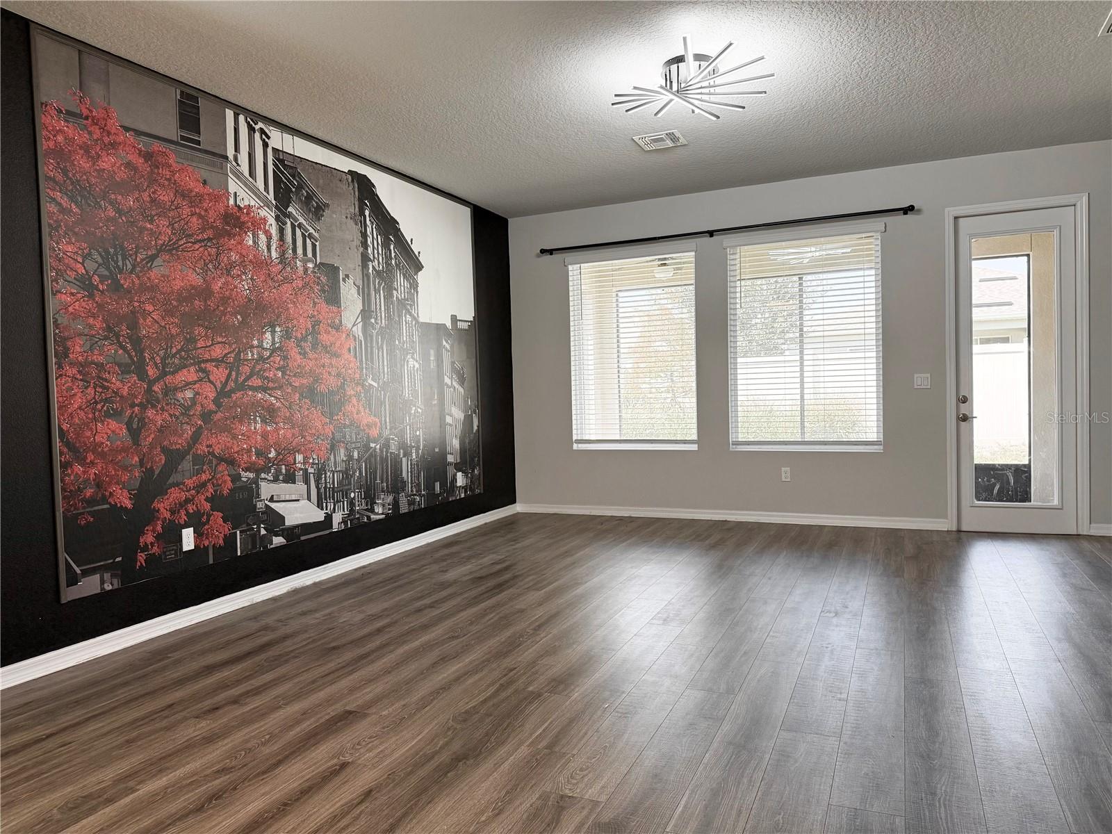 Image 3 of 25 For 2909 Deerberry Lane