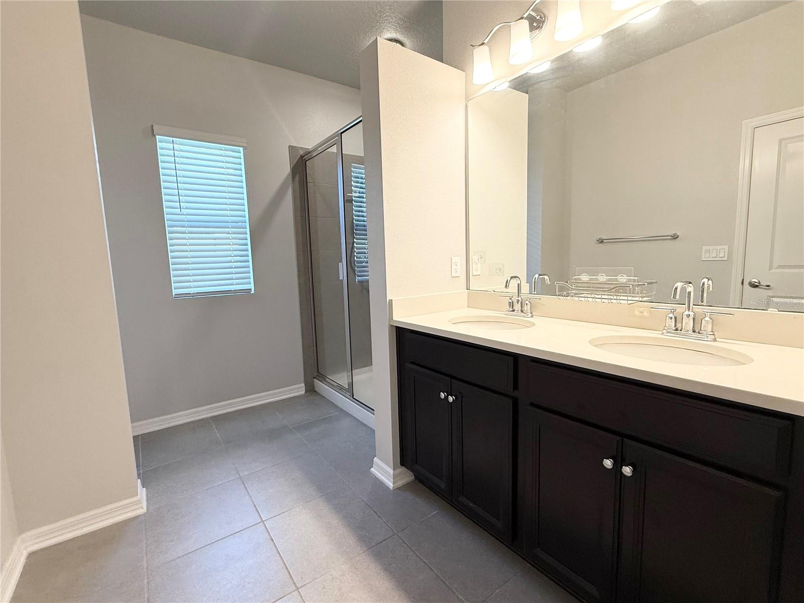 Image 9 of 25 For 2909 Deerberry Lane