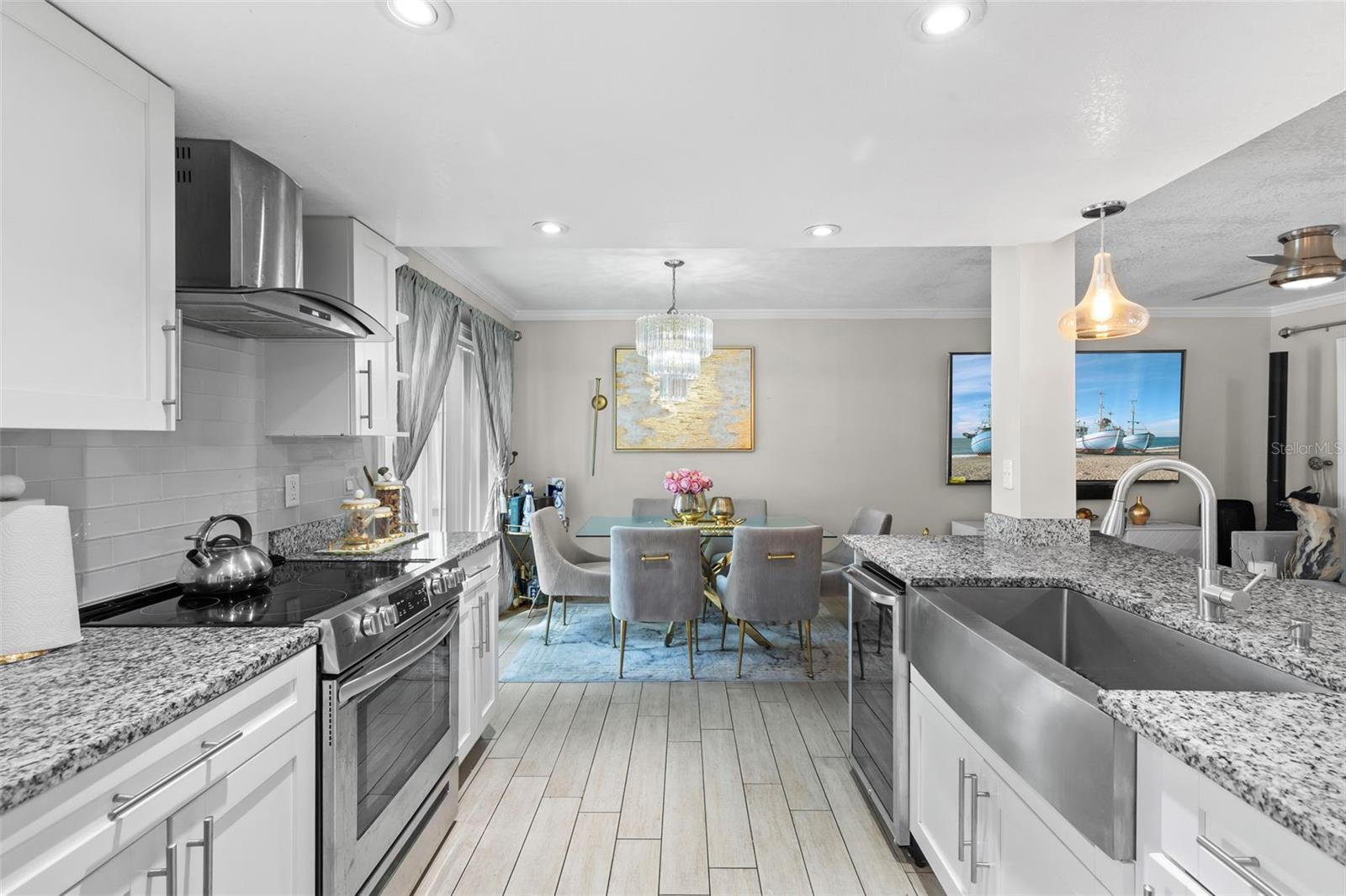 Image 21 of 50 For 7303 Los Padres Court