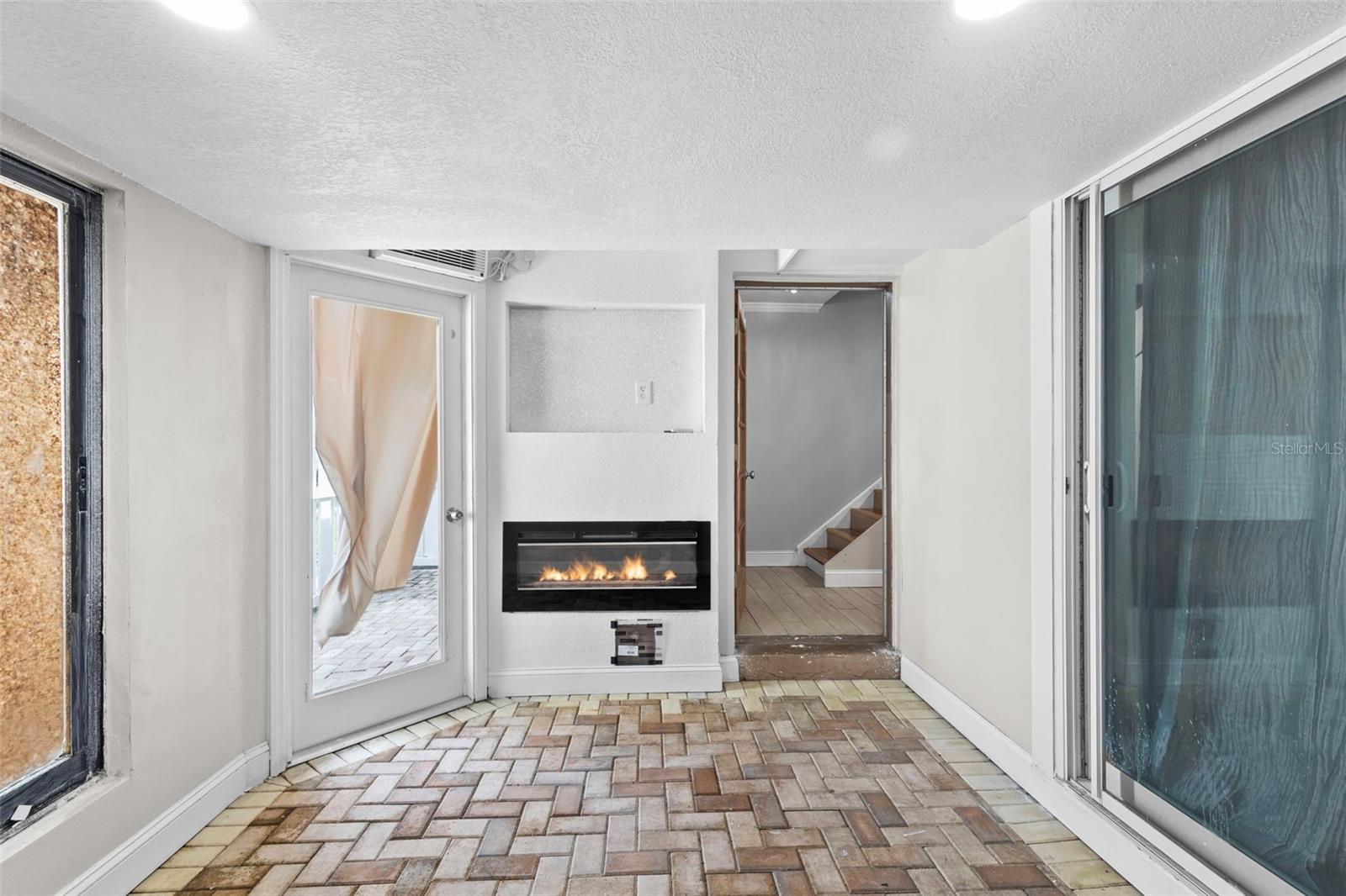 Image 27 of 50 For 7303 Los Padres Court