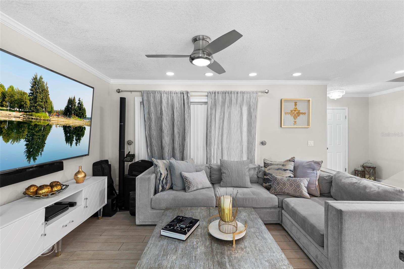 Image 34 of 50 For 7303 Los Padres Court