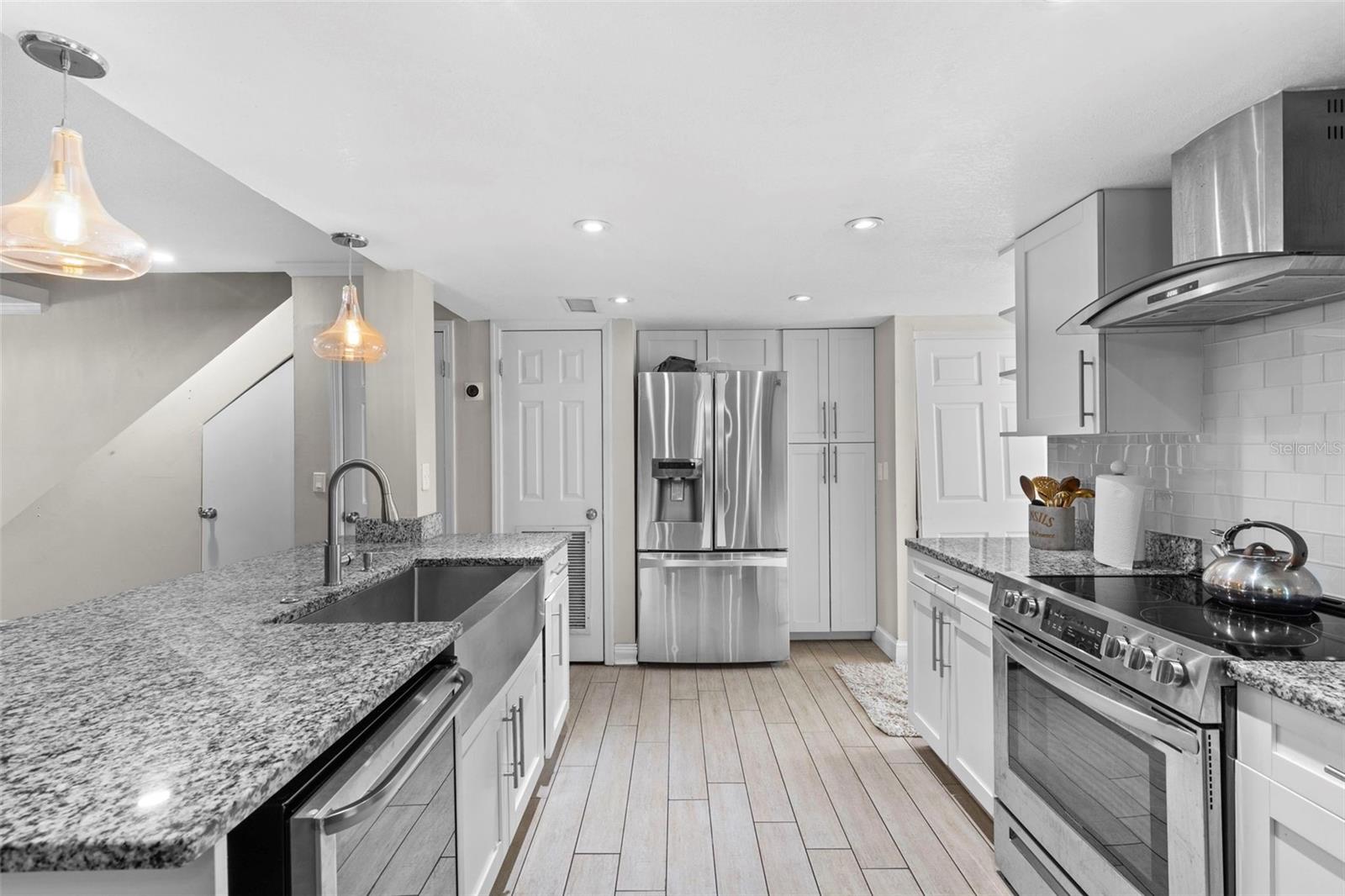 Image 36 of 50 For 7303 Los Padres Court