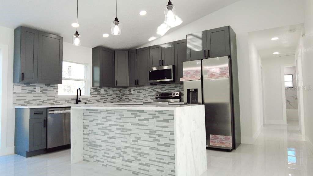 Image 12 of 30 For 4115 El Rado Ave