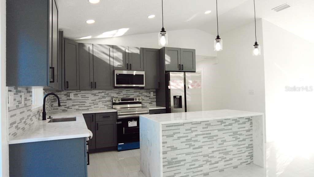 Image 14 of 30 For 4115 El Rado Ave