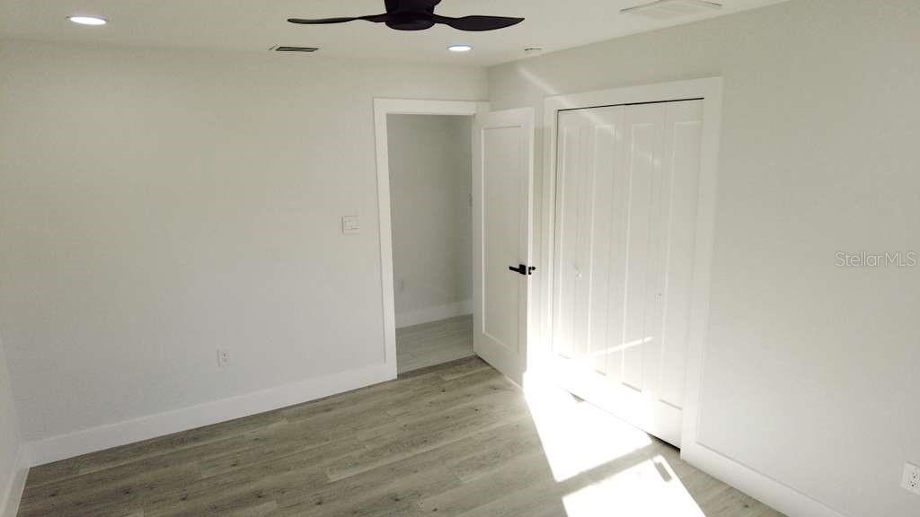 Image 18 of 30 For 4115 El Rado Ave