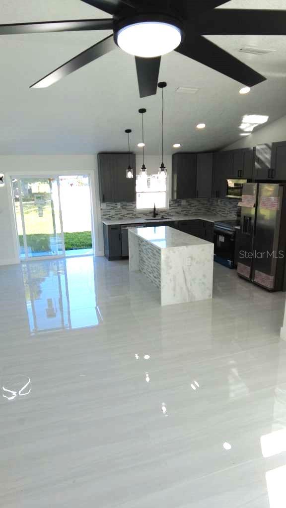 Image 9 of 30 For 4115 El Rado Ave