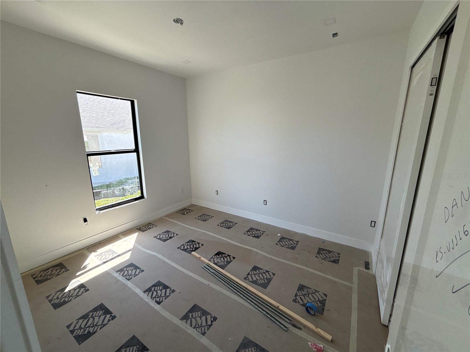 Image 23 of 47 For 215 Bunker Road