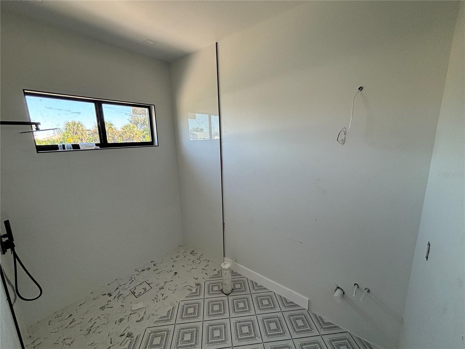 Image 27 of 47 For 215 Bunker Road