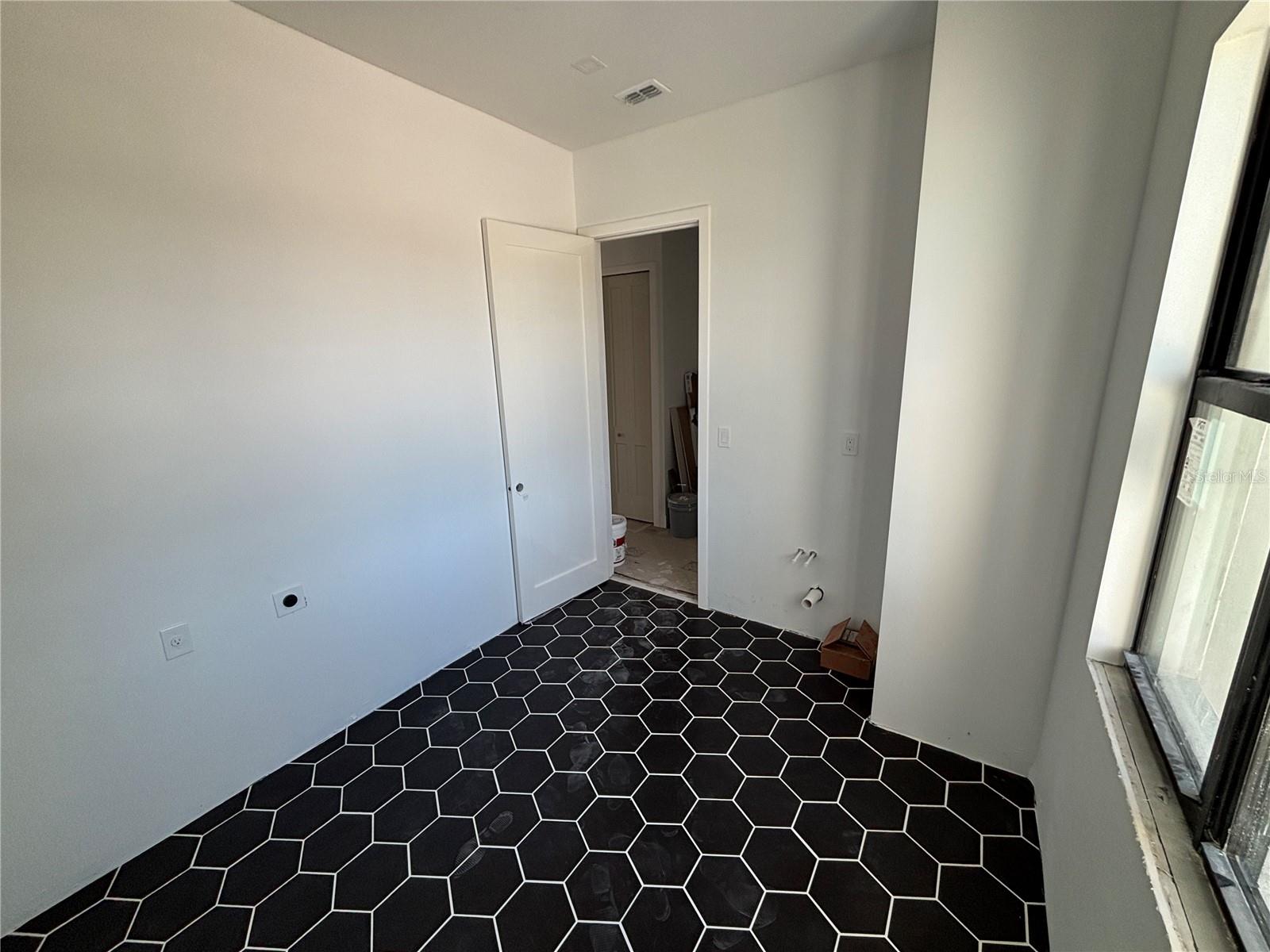 Image 39 of 47 For 215 Bunker Road