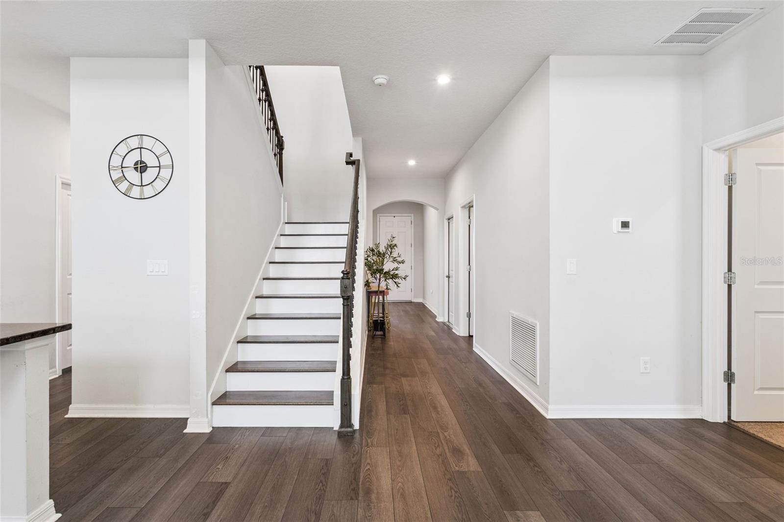 Image 4 of 57 For 1111 Lone Palm Way