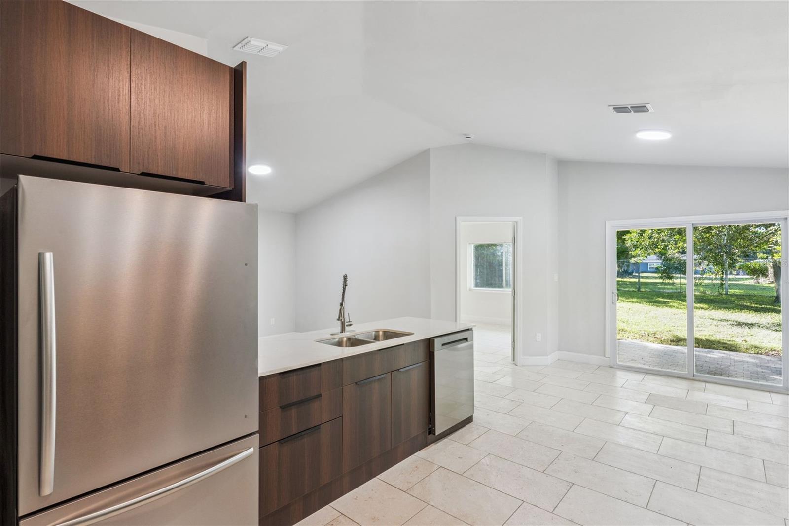 Image 10 of 30 For 1424 18th Street