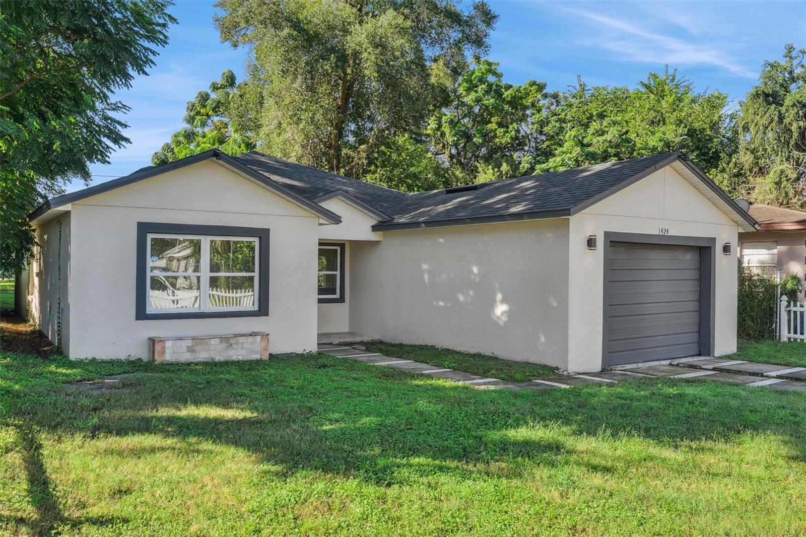 Image 2 of 30 For 1424 18th Street